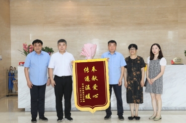 领导调研 |深圳市委常委、副市长张斌莅临辉达娱乐调研指导