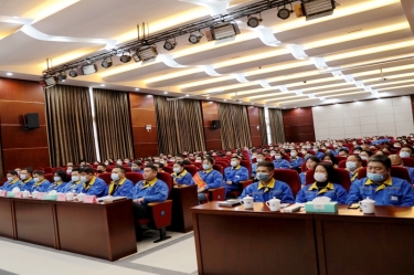 前景广阔 未来可期 | 辉达娱乐隆重召开2021年度总结表彰大会