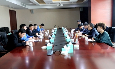 【要闻】深圳市委常委、副市长戴振一行莅临辉达娱乐调研指导
