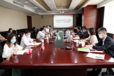 嘉兴市委常委、统战部部长李小平一行莅临辉达娱乐调研指导