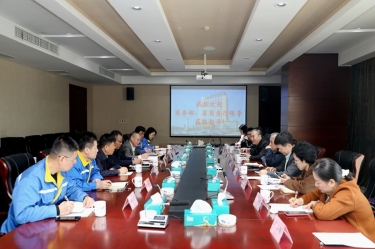 商务部驻杭特办特派员刘福学携广东省商务厅党组成员、总经济师朱军一行莅临辉达娱乐考察调研